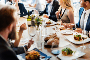 Die wichtigsten Faktoren bei der Organisation eines Firmenevents